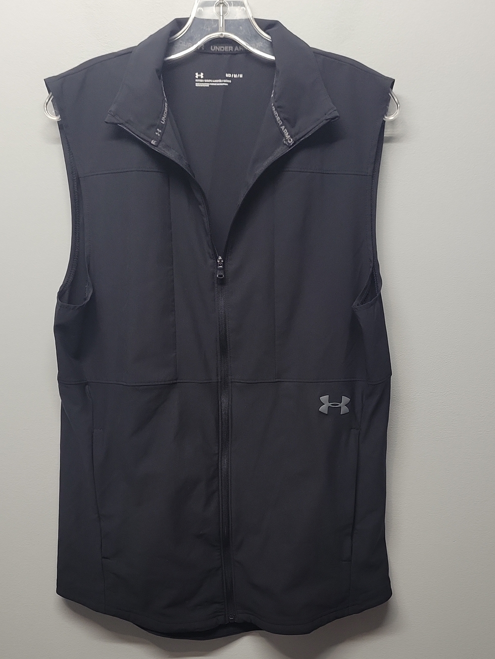 Under Armour Men's Hybrid Vanish Black Vest size Medium